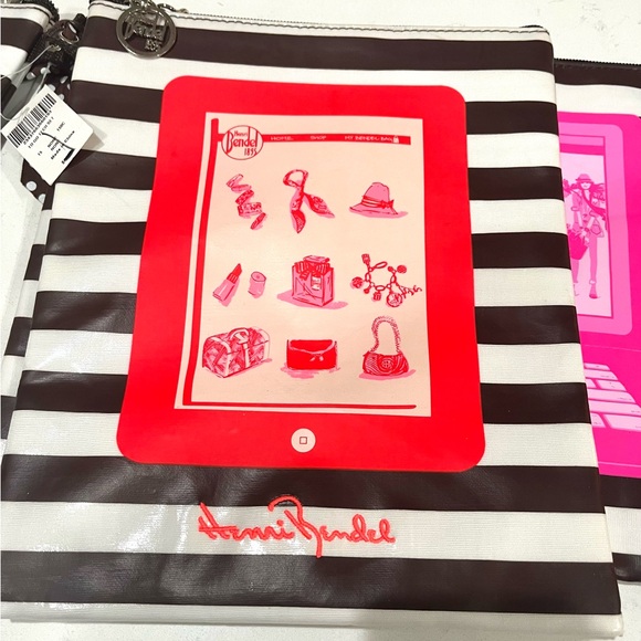 VTG Iconic Henri Bendel TO GO TECH SET, NWT, 3 Bag Set: Phone, iPad, & Laptop - Picture 4 of 13
